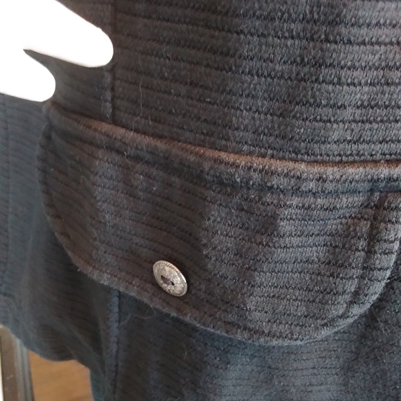 Knit vest & skirt - Picture 4 of 7